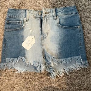 altard state jean shorts size 24/small.